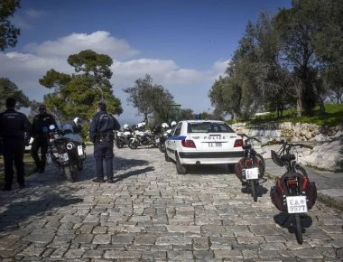 Συναγερμός στην Ακρόπολη - Επιτέθηκαν με μαχαίρι σε τουρίστες